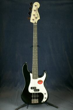 SQUIER Standard P-Bass PJ 