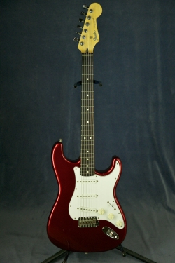 Fender Stratocaster Standard Japan