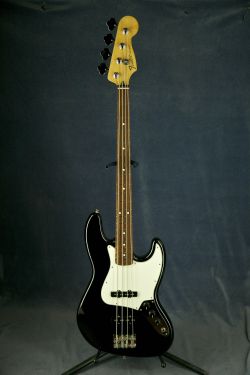 Fender Standard Jazz Bass (Mexico)