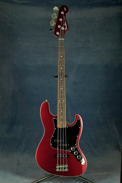 Fender AJB (Red)