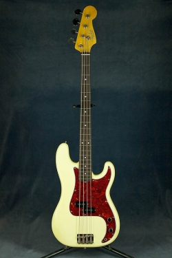 Fender PB-62 WH