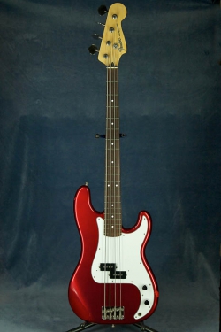 Fender Precision Bass PB-62 (Red)