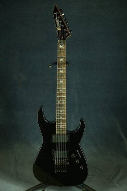 Edwards MR-85M (Kirk Hammett model)