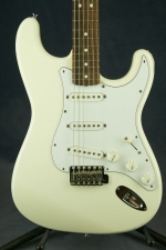Fender Stratocaster ST-62 White