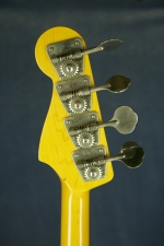 Fender PB-71 White