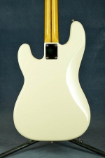 Fender PB-57 White