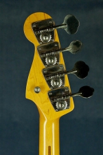 Fender PB-57 White