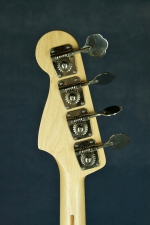 Fender Aerodyne Jazz Bass (Black)