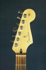  Fender Standard Roland Ready Stratocaster