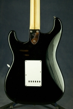 Fender Stratocaster ST-72 Black